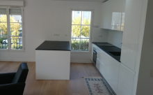 Conception de cuisine ouverte en appartement de centre ville