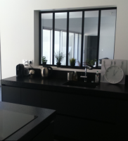 plan de travail en granit avec cuisine moderne 33